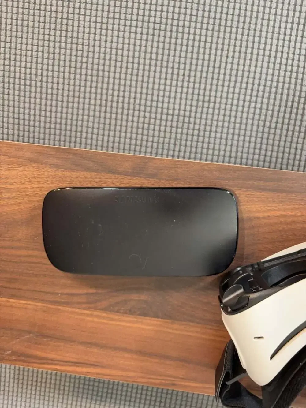 Samsung Gear VR SM-R322 Virtual Reality Headset